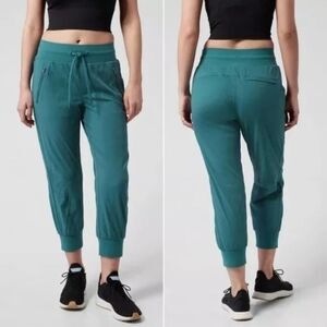 Athleta Trekkie North Crop Athletic Hiking Ripstop Jogger in Boreal Green 14